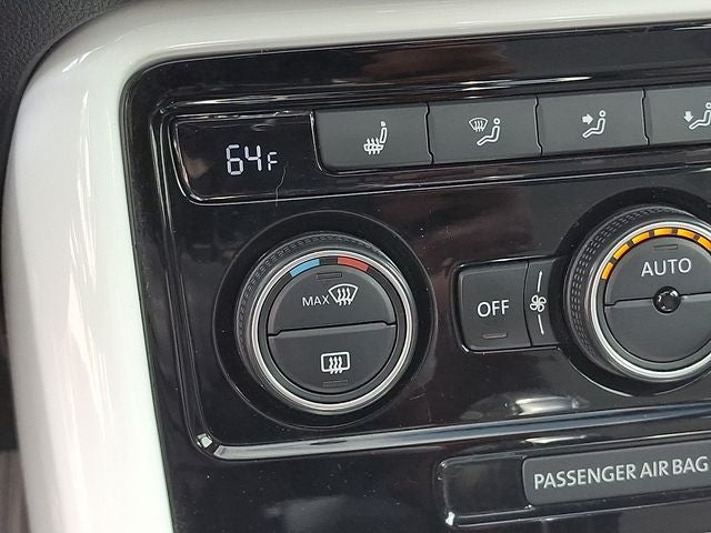 2018 Volkswagen Beetle 2.0T SE