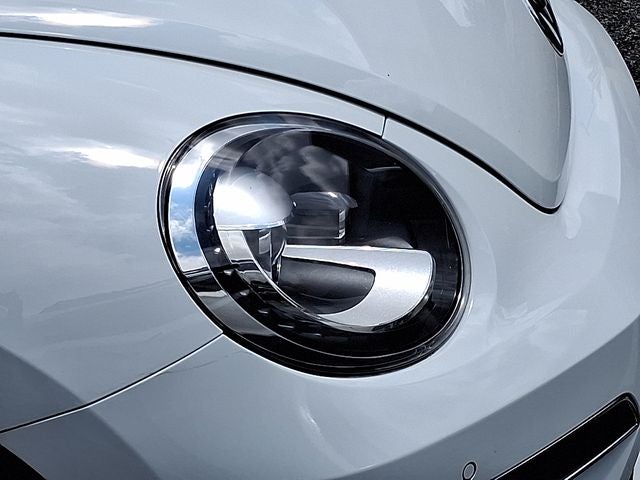 2018 Volkswagen Beetle 2.0T SE