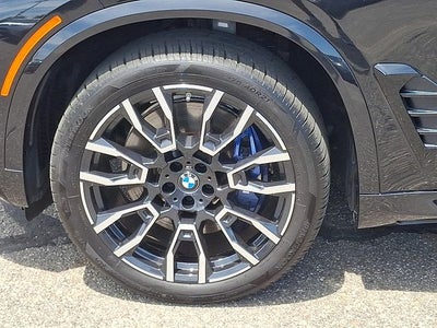 2025 BMW X5 M60i