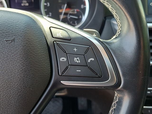 2018 INFINITI QX30 Premium