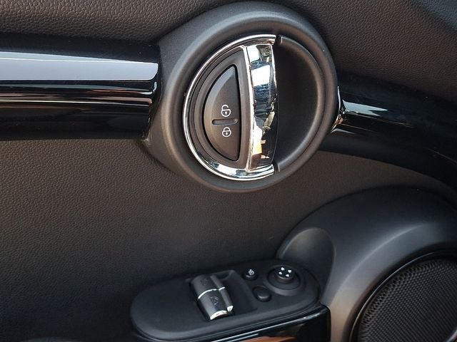 2018 MINI Cooper S Base
