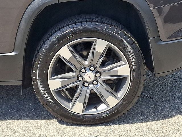 2017 GMC Acadia SLT