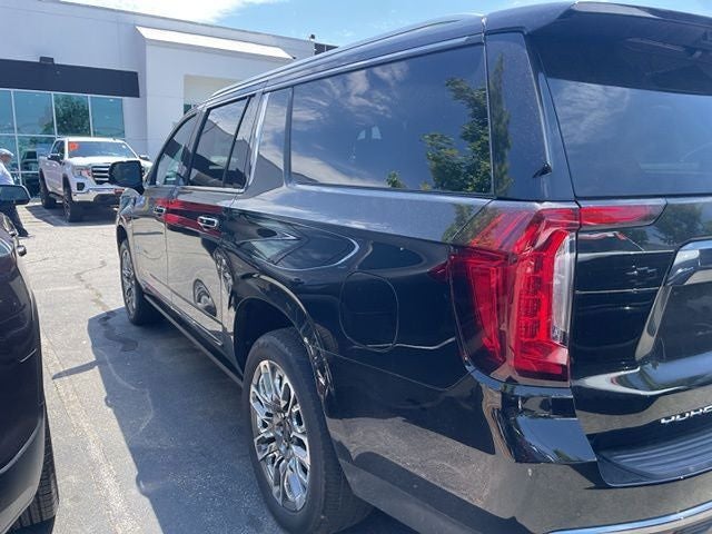 2023 GMC Yukon Denali Ultimate Denali Ultimate