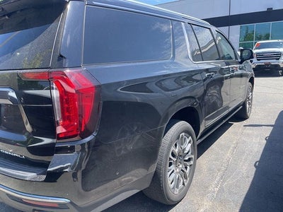 2023 GMC Yukon Denali Ultimate Denali Ultimate