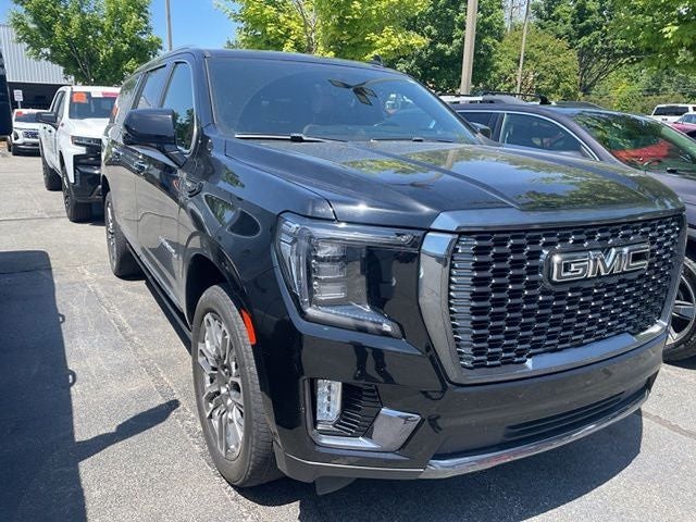 2023 GMC Yukon Denali Ultimate Denali Ultimate