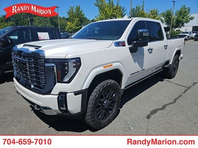 2024 GMC Sierra 2500HD Denali