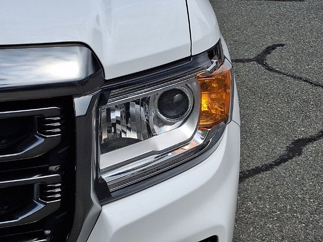 2021 GMC Canyon 4WD AT4 w/Leather