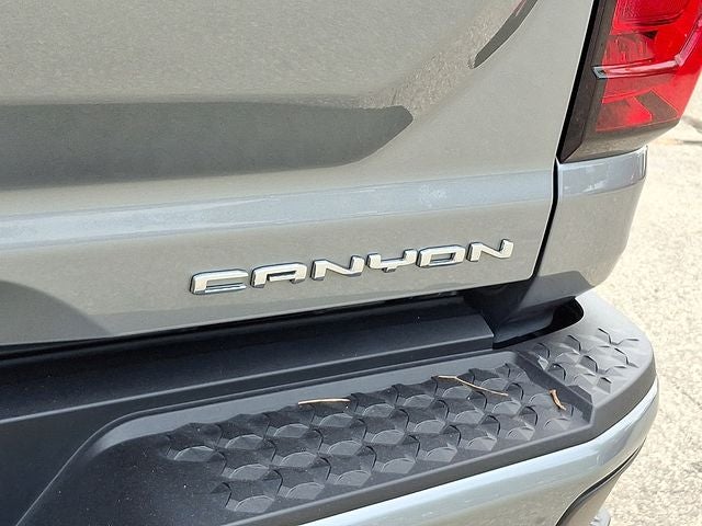 2025 GMC Canyon 4WD Denali