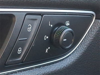 2018 Volkswagen Passat 2.0T R-Line