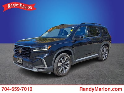 2023 Honda Pilot Touring