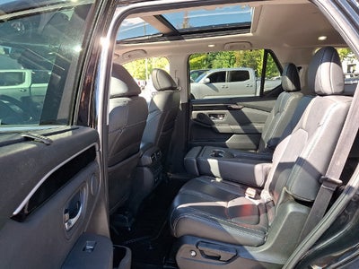 2023 Honda Pilot Touring