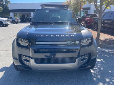 2025 Land Rover Defender V8