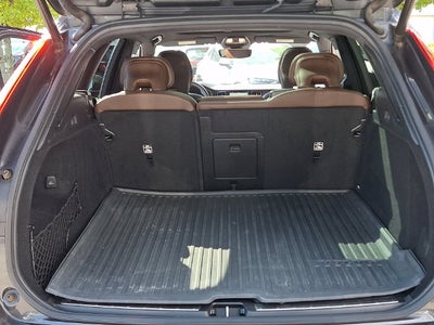 2022 Volvo XC60 Inscription