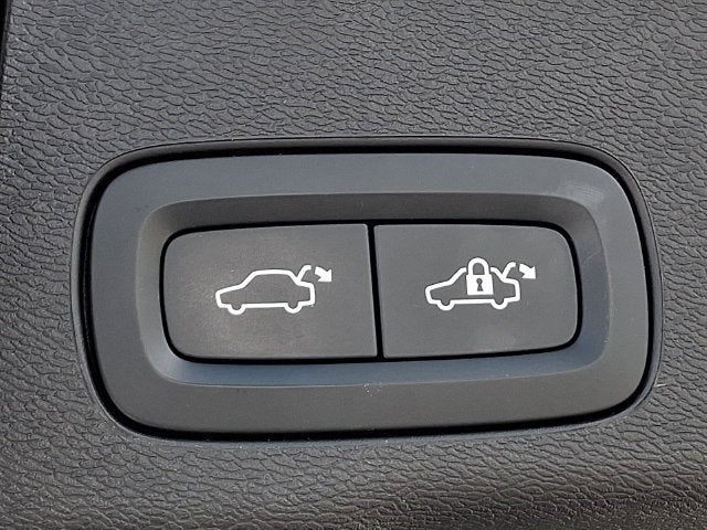 2022 Volvo XC60 Inscription