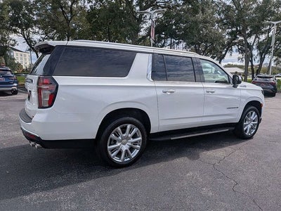 2021 Chevrolet Suburban High Country