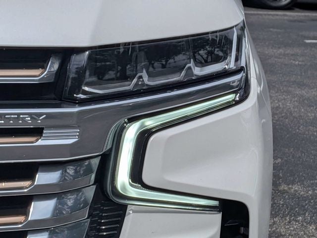 2021 Chevrolet Suburban High Country