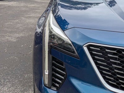 2019 Cadillac XT4 Premium Luxury