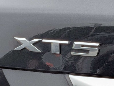 2021 Cadillac XT5 Luxury