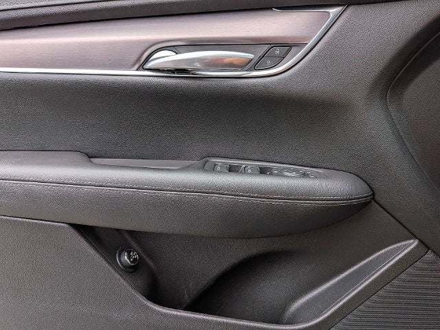 2021 Cadillac XT5 Luxury