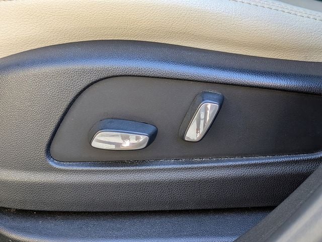 2019 Cadillac XT5 Base