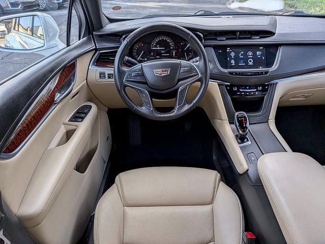 2018 Cadillac XT5 Luxury