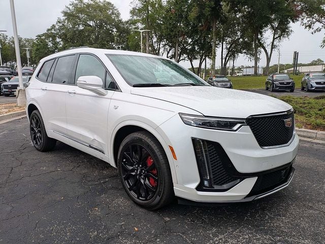 2025 Cadillac XT6 Sport