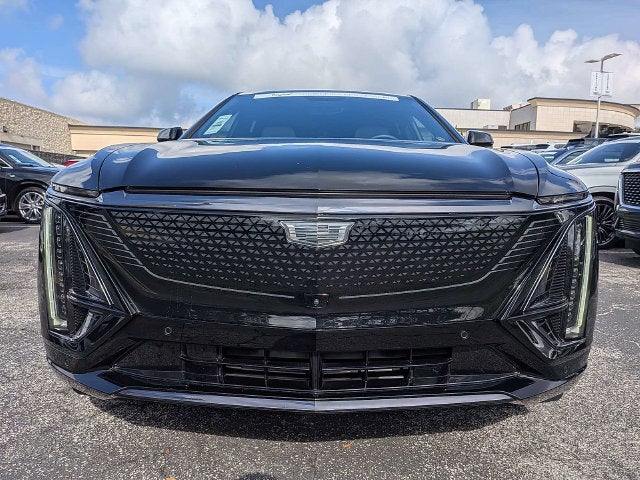 2024 Cadillac LYRIQ Sport
