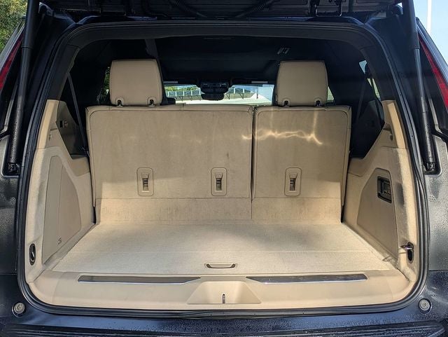 2023 Cadillac Escalade ESV Premium