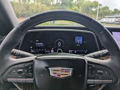 2023 Cadillac Escalade ESV Premium