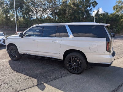 2025 Cadillac Escalade ESV Premium