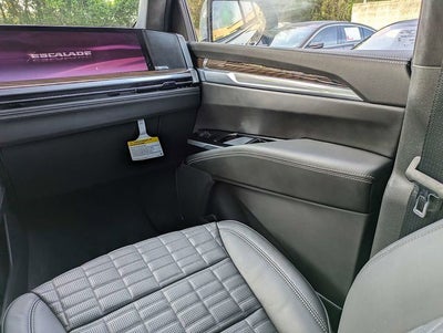2025 Cadillac Escalade ESV Sport Platinum