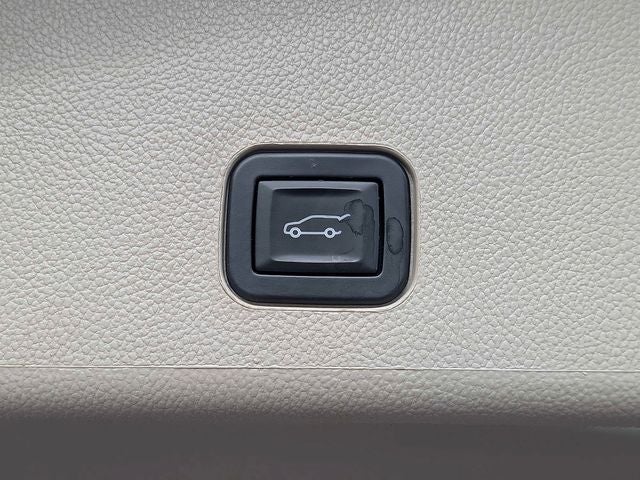 2016 Cadillac SRX Premium