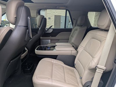 2022 Lincoln Navigator Reserve