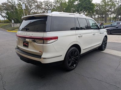 2022 Lincoln Navigator Reserve