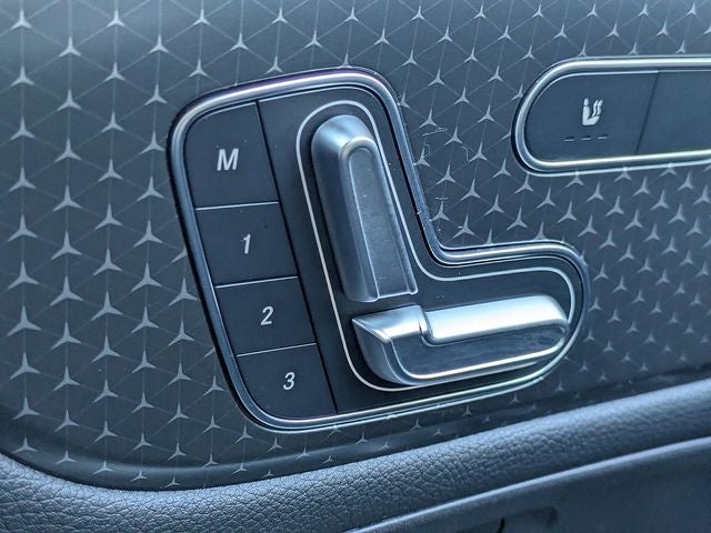 2025 Mercedes-Benz GLB GLB 250 4MATIC®