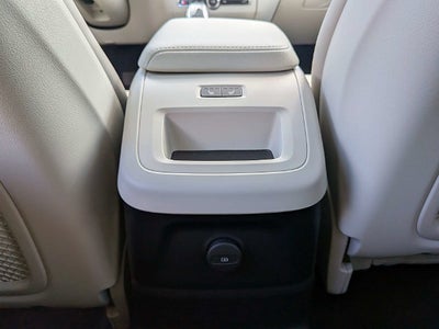 2026 Volvo XC60 Plug-In Hybrid T8 Ultra