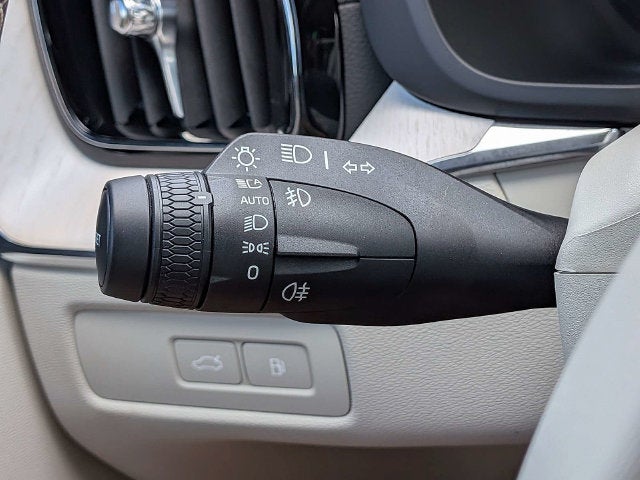 2026 Volvo XC60 Plug-In Hybrid T8 Ultra