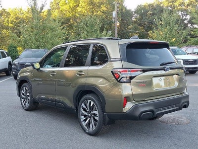2026 Subaru FORESTER Touring
