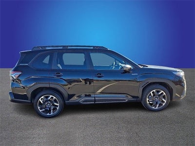 2025 Subaru FORESTER Limited Hybrid