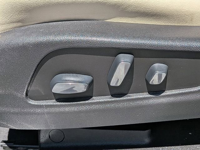 2019 Cadillac XT5 Luxury FWD