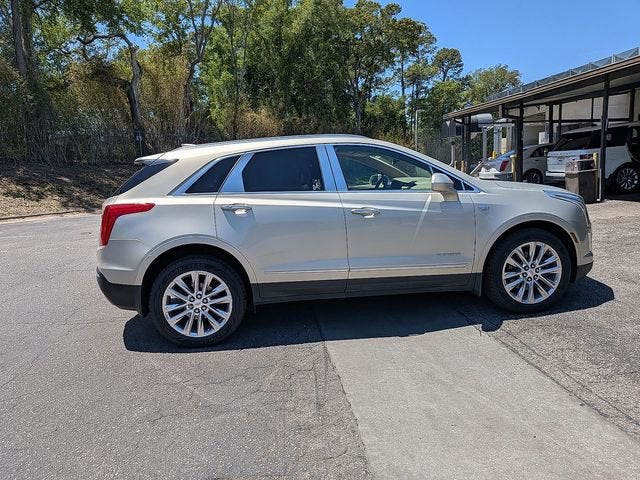 2017 Cadillac XT5 Platinum AWD