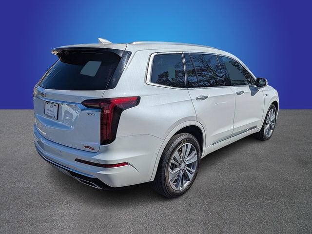 2025 Cadillac XT6 Premium Luxury