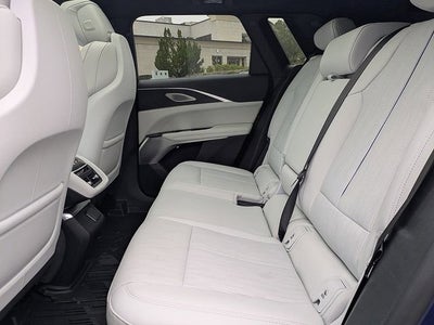 2024 Cadillac LYRIQ Sport 3