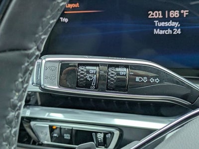 2024 Cadillac LYRIQ Sport 3