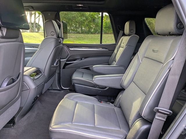 2025 Cadillac Escalade Sport