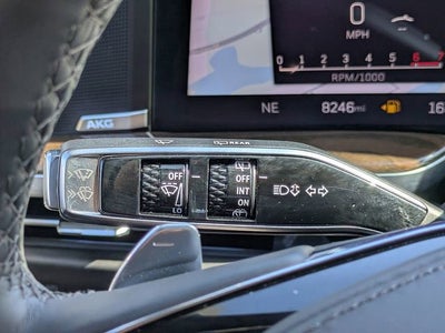 2025 Cadillac Escalade Sport Platinum