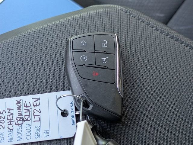 2025 Chevrolet Equinox EV LT