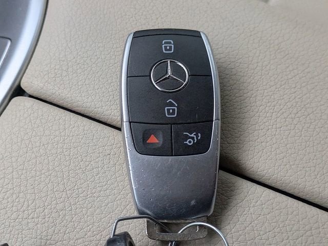 2020 Mercedes-Benz GLC GLC 300