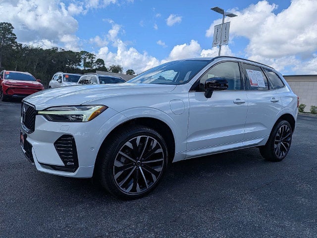 2026 Volvo XC60 Plug-In Hybrid Ultra