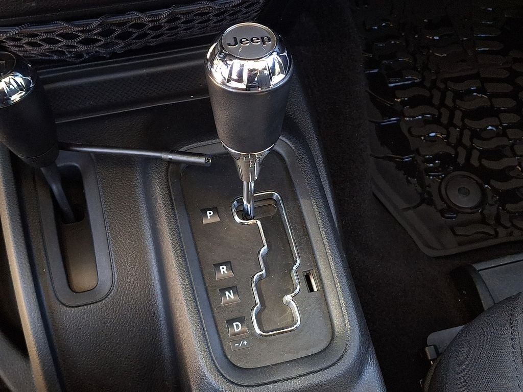 2016 Jeep Wrangler Sport